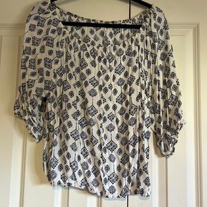 Alice & You off the shoulder top